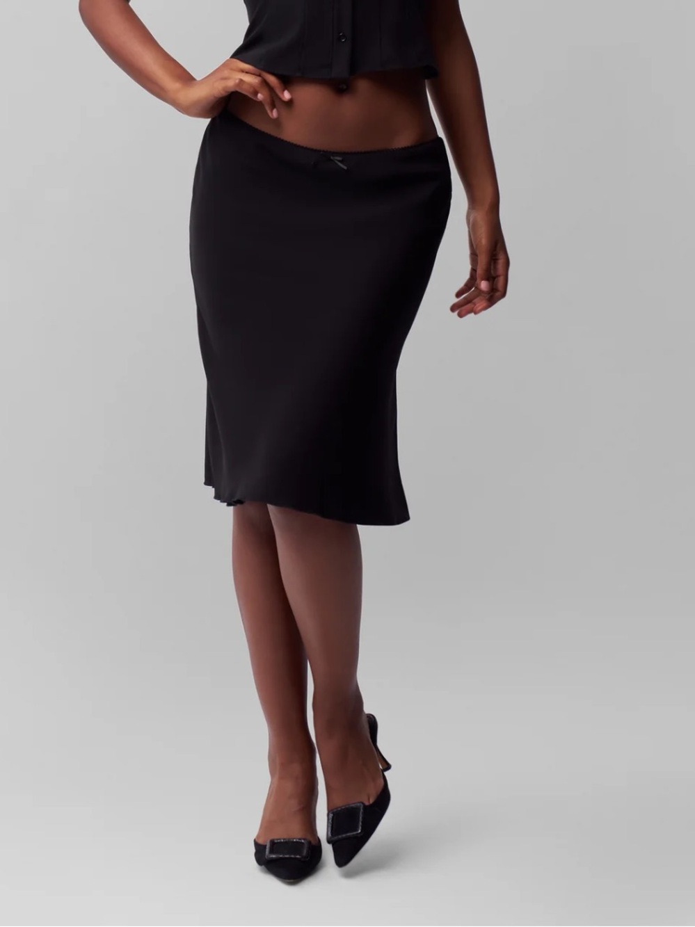 Danielle Guizio Paloma Black Satin Slip Bow Swing Skirt size medium NEW Medium